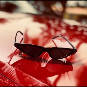 Small Women Black Cat Eye Vintage Sunglasses